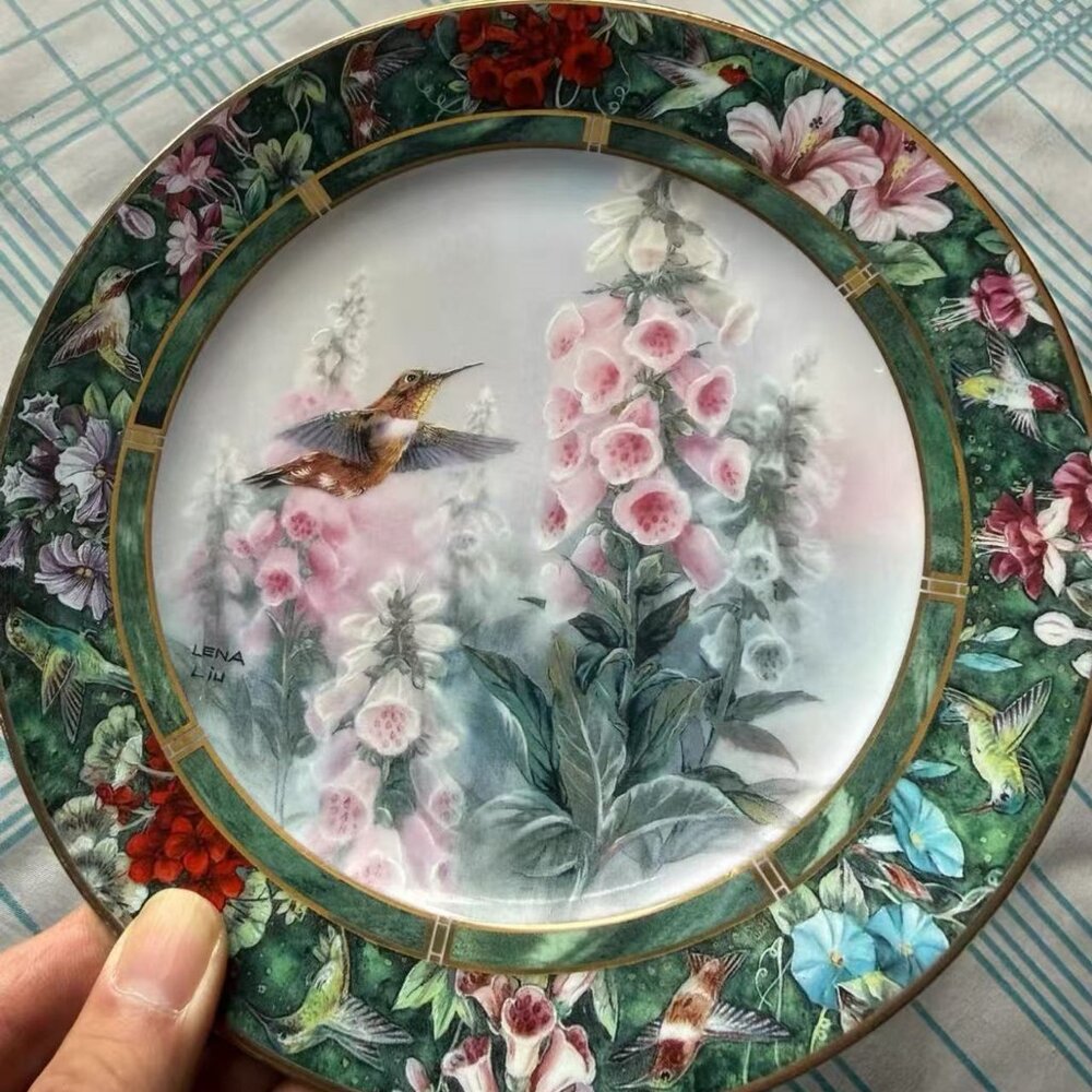 Green Patterned Decorative Plate   Floral Style Design